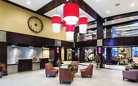 Clubhouse Hotel And Suites Fargo